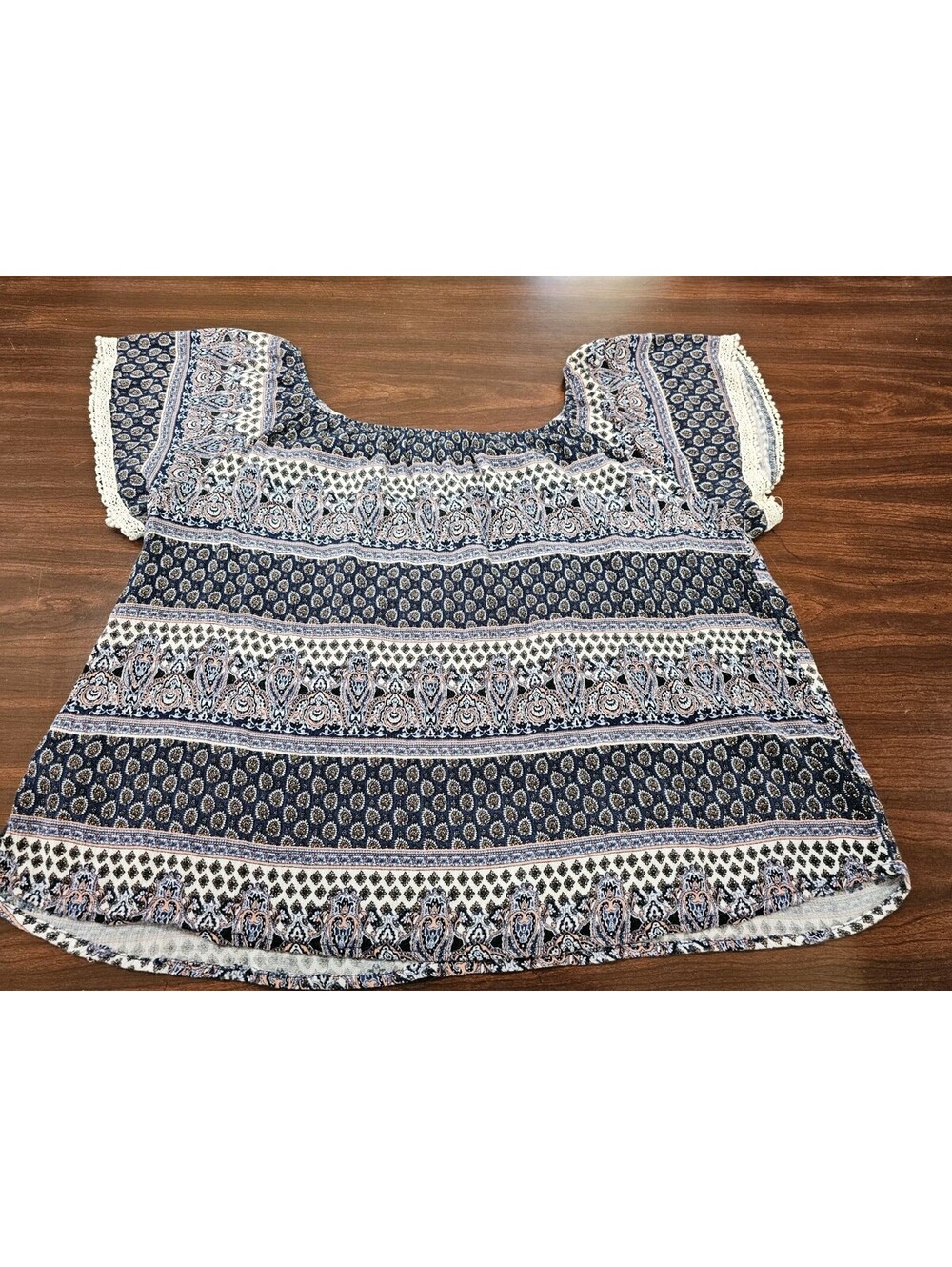 Charlotte Russe Womens Large Navy Blue Paisley Print Boho Crochet Trim Top - Picture 3 of 7